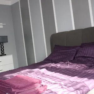  Apartament U-stay Bond Apartament Polska